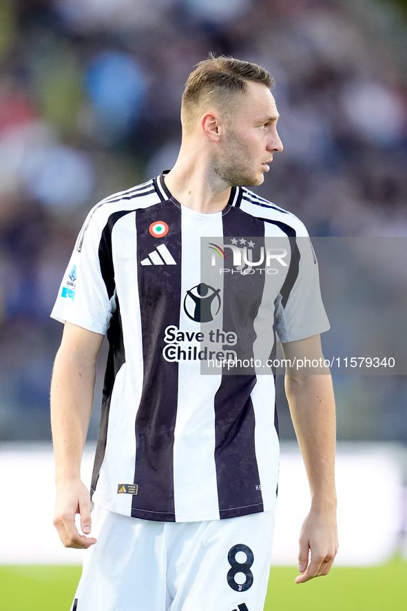 Teun Koopmeiners of Juventus FC looks on during the Serie A Enilive match between Empoli FC and Juventus FC at Stadio Carlo Castellani on Se...