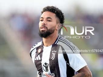 Douglas Luiz of Juventus FC looks on during the Serie A Enilive match between Empoli FC and Juventus FC at Stadio Carlo Castellani on Septem...