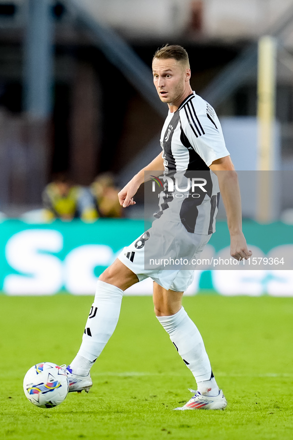 Teun Koopmeiners of Juventus FC during the Serie A Enilive match between Empoli FC and Juventus FC at Stadio Carlo Castellani on September 1...