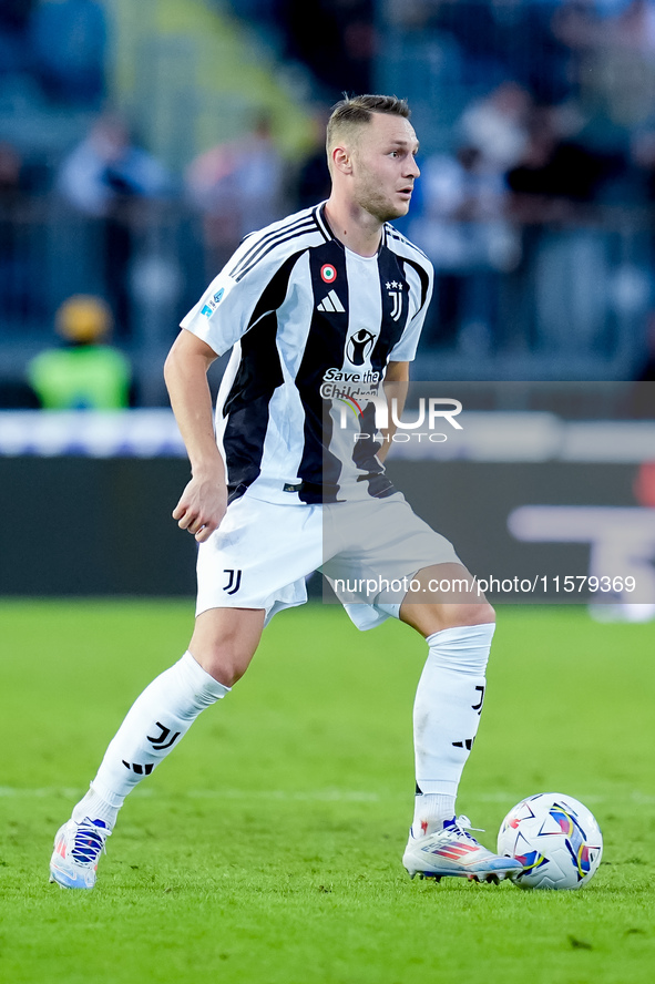 Teun Koopmeiners of Juventus FC iin action during the Serie A Enilive match between Empoli FC and Juventus FC at Stadio Carlo Castellani on...