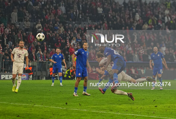 Leon Goretzka of Bayern Munich    scores the teams ninth goal  during the Champions League Round 1 match between Bayern Munich v Dinamo Zagr...