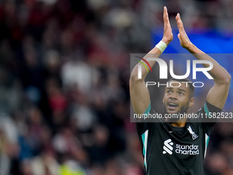 Cody Gakpo of Liverpool FC applauds during the UEFA Champions League 2024/25 League Phase MD1 match between AC Milan and Liverpool FC at Sta...