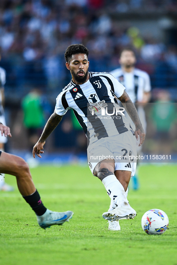 Douglas Luiz of Juventus during the Serie A match between Empoli and Juventus at Stadio Carlo Castellani in Empoli, Italy, on September 14,...