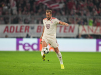 Harry Kane of Bayern Munich  controls the ball  during the Champions League Round 1 match between Bayern Munich v Dinamo Zagreb, at the Alli...