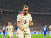 Harry Kane of Bayern Munich  celebrates  the teams first goal  during the Champions League Round 1 match between Bayern Munich v Dinamo Zagr...