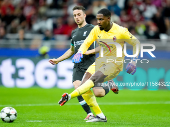 Mike Maignan of AC Milan during the UEFA Champions League 2024/25 League Phase MD1 match between AC Milan and Liverpool FC at Stadio San Sir...