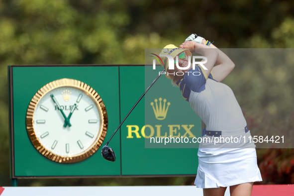 GAINESVILLE, VIRGINIA - SEPTEMBER 15: Madelene Sagstrom of Team Europe hits from the 12th tee during the final round of the Solheim Cup at R...