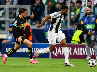 Gleison Bremer of Juventus during the UEFA Champions League 2024/25 League Phase MD1 match between Juventus and PSV Eindhoven at Juventus St...