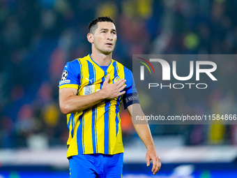 Taras Stepanenko of FC Shakhtar Donetsk greets supporters of Shakhtar during the UEFA Champions League 2024/25 League Phase MD1 match betwee...