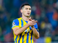 Taras Stepanenko of FC Shakhtar Donetsk greets supporters of Shakhtar during the UEFA Champions League 2024/25 League Phase MD1 match betwee...