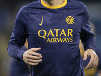 Nicolo Barella #23 of Inter Milan warms up during the UEFA Champions League Group Stage match between Manchester City and Football Club Inte...