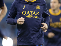 Nicolo Barella #23 of Inter Milan warms up during the UEFA Champions League Group Stage match between Manchester City and Football Club Inte...