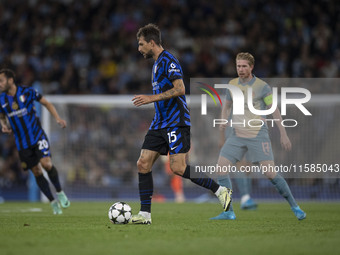 Francesco Acerbi #15 of Inter Milan during the UEFA Champions League group stage match between Manchester City and Football Club Internazion...