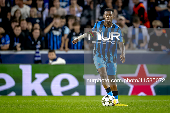 Club Brugge midfielder Raphael Onyedika plays during the match between Club Brugge and Borussia Dortmund at the Jan Breydelstadion for the C...