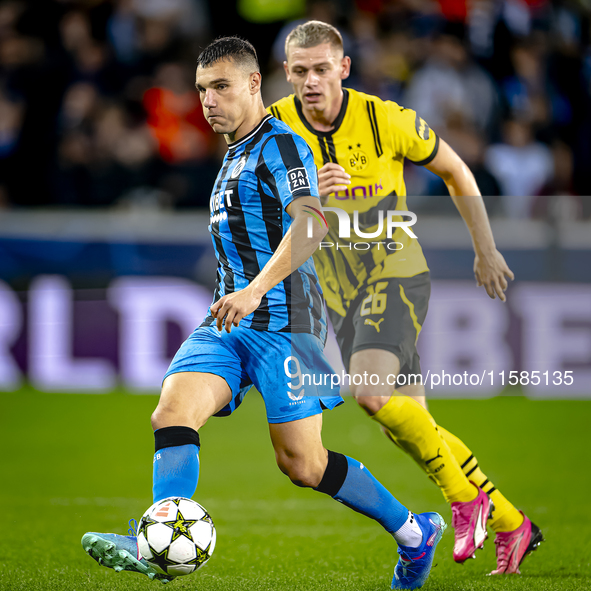 Club Brugge forward Ferran Jutgla plays during the match between Club Brugge and Borussia Dortmund at the Jan Breydelstadion for the Champio...