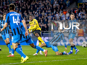 Borussia Dortmund defender Jamie Bynoe-Gittens scores the 0-2 during the match between Club Brugge and Borussia Dortmund at the Jan Breydels...