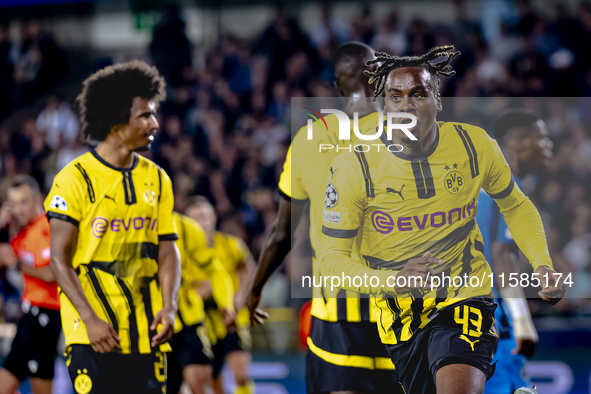 Borussia Dortmund defender Jamie Bynoe-Gittens scores the 0-2 and celebrates the goal during the match Club Brugge - Borussia Dortmund at th...