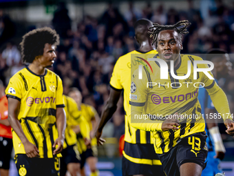 Borussia Dortmund defender Jamie Bynoe-Gittens scores the 0-2 and celebrates the goal during the match Club Brugge - Borussia Dortmund at th...