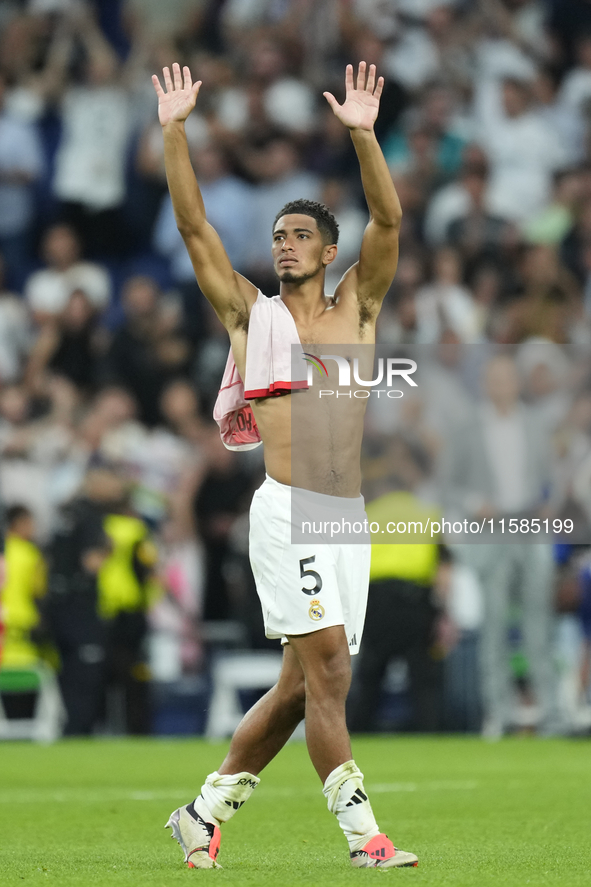 Jude Bellingham central midfield of Real Madrid and England celebrates victory after the UEFA Champions League 2024/25 League Phase MD1 matc...