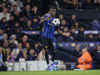 Yann Aurel Bisseck #31 of Inter Milan during the UEFA Champions League League Stage match between Manchester City and Football Club Internaz...