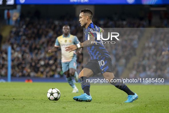 Lautaro Martinez #10 of Inter Milan during the UEFA Champions League group stage match between Manchester City and Football Club Internazion...