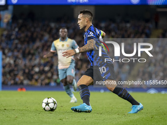 Lautaro Martinez #10 of Inter Milan during the UEFA Champions League group stage match between Manchester City and Football Club Internazion...