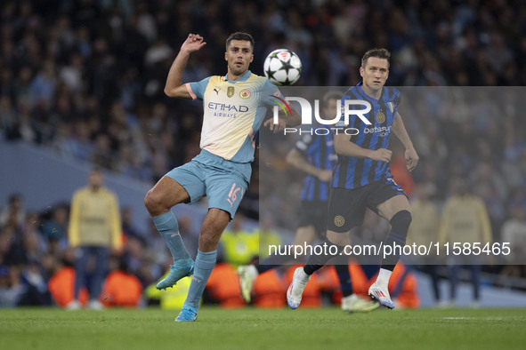 Rodri #16 of Manchester City F.C. during the UEFA Champions League League Stage match between Manchester City and Football Club Internaziona...