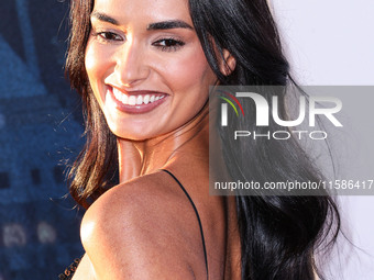 Gizele Oliveira arrives at the Los Angeles Premiere Of Apple TV+'s 'Wolfs' held at the TCL Chinese Theatre IMAX on September 18, 2024 in Hol...