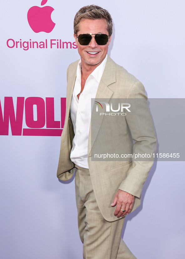 Brad Pitt arrives at the Los Angeles Premiere Of Apple TV+'s 'Wolfs' held at the TCL Chinese Theatre IMAX on September 18, 2024 in Hollywood...