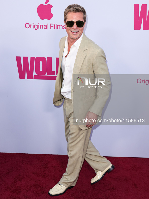 Brad Pitt arrives at the Los Angeles Premiere Of Apple TV+'s 'Wolfs' held at the TCL Chinese Theatre IMAX on September 18, 2024 in Hollywood...