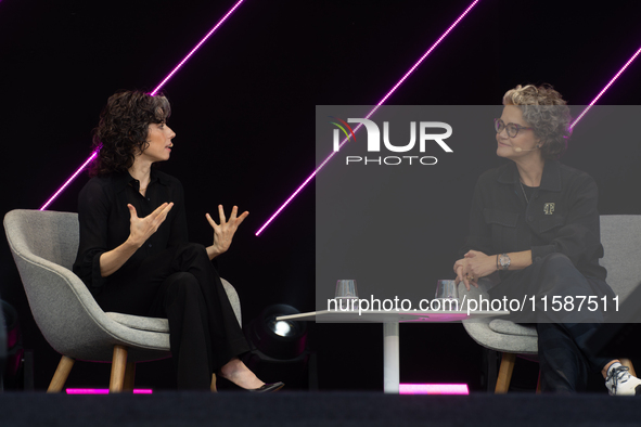 Meredith Whittaker, Co-Founder of AI Now Institute Signal, and Claudia Nemat, Chief Technology and Innovation Officer of Deutsche Telekom, s...