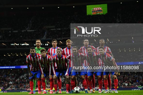  Atletico line up (L-R) Jan Oblak,Robin Le Normand,  Marcos Llorente, Jose Maria Gimenez, Reinildo Mandava, Angel Correa, Rodrigo Riquelme,...