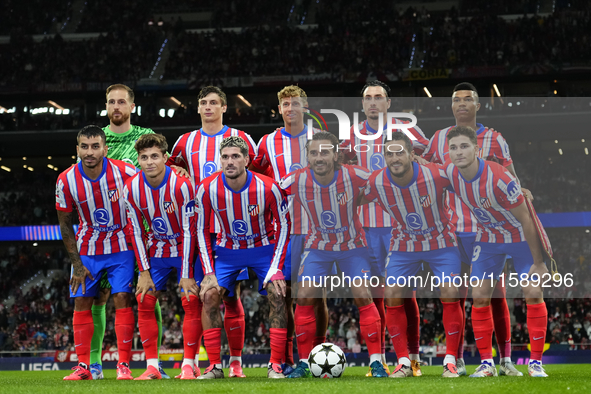 Atletico line up (L-R) Jan Oblak,Robin Le Normand,  Marcos Llorente, Jose Maria Gimenez, Reinildo Mandava, Angel Correa, Rodrigo Riquelme, R...