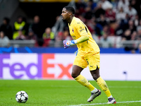 Mike Maignan of AC Milan during the UEFA Champions League 2024/25 League Phase MD1 match between AC Milan and Liverpool FC at Stadio San Sir...