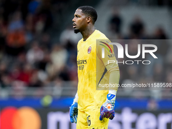 Mike Maignan of AC Milan during the UEFA Champions League 2024/25 League Phase MD1 match between AC Milan and Liverpool FC at Stadio San Sir...