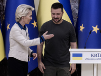 Ukrainian President Volodymyr Zelenskiy and European Commission President Ursula Von Der Leyen attend a joint press conference in Kyiv, Ukra...