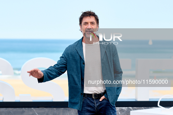 Javier Bardem attends the photocall for the Donostia Awards during the 72nd San Sebastian International Film Festival in San Sebastian, Spai...