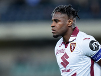 Duvan Zapata of Torino FC looks on during the Serie A Enilive match between Hellas Verona and Torino FC at Stadio Marcantonio Bentegodi on S...