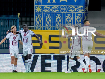 Duvan Zapata of Torino FC celebrates after scoring second goal during the Serie A Enilive match between Hellas Verona and Torino FC at Stadi...