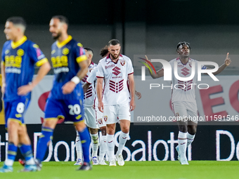 Duvan Zapata of Torino FC celebrates after scoring second goal during the Serie A Enilive match between Hellas Verona and Torino FC at Stadi...