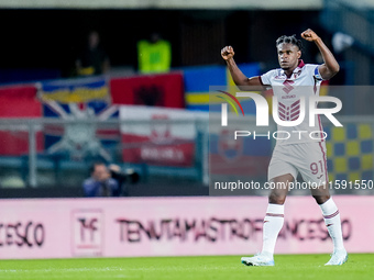 Duvan Zapata of Torino FC celebrates after scoring second goal during the Serie A Enilive match between Hellas Verona and Torino FC at Stadi...