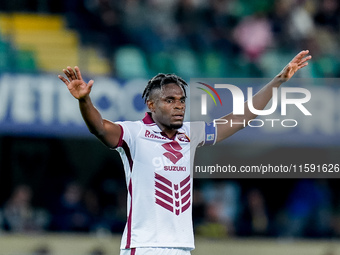 Duvan Zapata of Torino FC gestures during the Serie A Enilive match between Hellas Verona and Torino FC at Stadio Marcantonio Bentegodi on S...