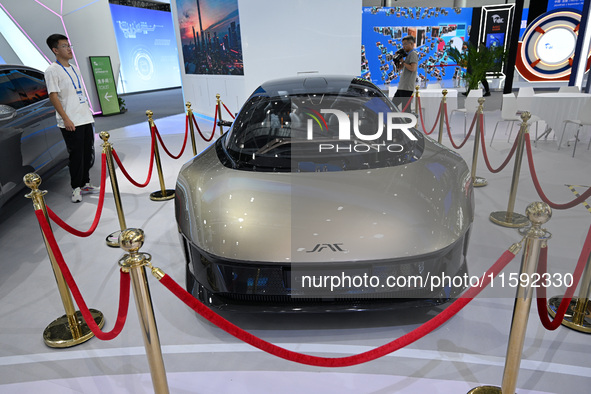 Visitors view JAC Group's concept car DEFINE at the 2024 World Manufacturing Conference in Hefei, China, on September 20, 2024. This four-do...