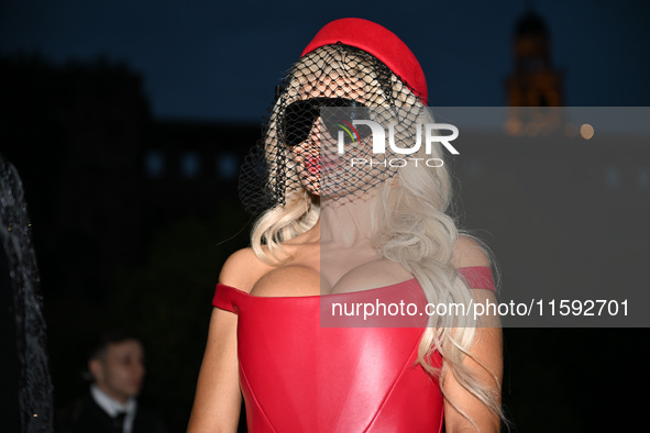 Vip arrives at the Versace fashion show during the Milan Womenswear Spring/Summer 2025 in Milan, Italy, on September 20, 2024 