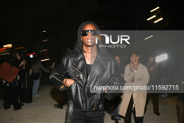 Vip arrives at the Versace fashion show during the Milan Womenswear Spring/Summer 2025 in Milan, Italy, on September 20, 2024 