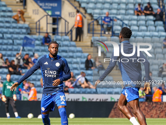 #10, Stephy Mavididi of Leicester City (facing camera) warms up during the Premier League match between Leicester City and Everton at the Ki...