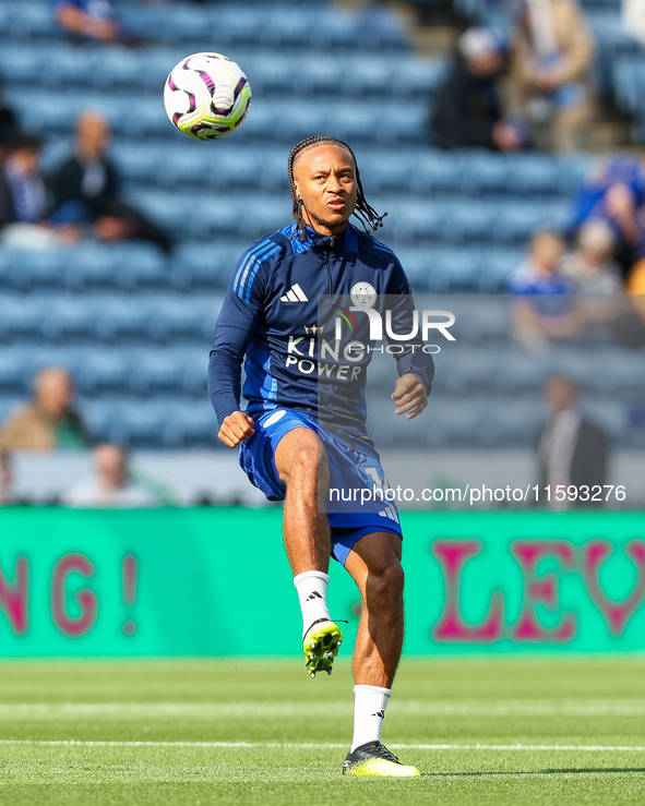 #14, Bobby Decordova-Reid of Leicester City warms up during the Premier League match between Leicester City and Everton at the King Power St...