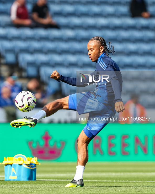 #14, Bobby Decordova-Reid of Leicester City warms up during the Premier League match between Leicester City and Everton at the King Power St...