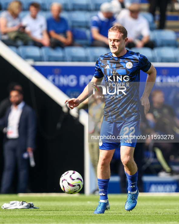 Oliver Skipp of Leicester City warms up during the Premier League match between Leicester City and Everton at the King Power Stadium in Leic...