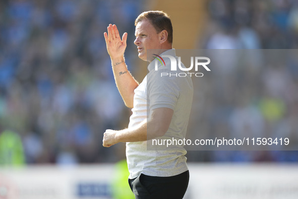 Leyton Orient manager Richie Wellens during the Sky Bet League 1 match between Stockport County and Leyton Orient at the Edgeley Park Stadiu...